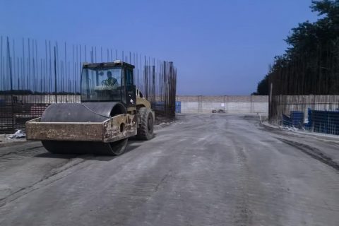 场地硬化用固化剂还是混凝土？怎么选最划算？